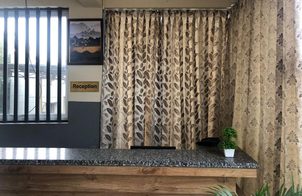 Hotel Amulya Regency Bayappanhalli Zewnętrze zdjęcie