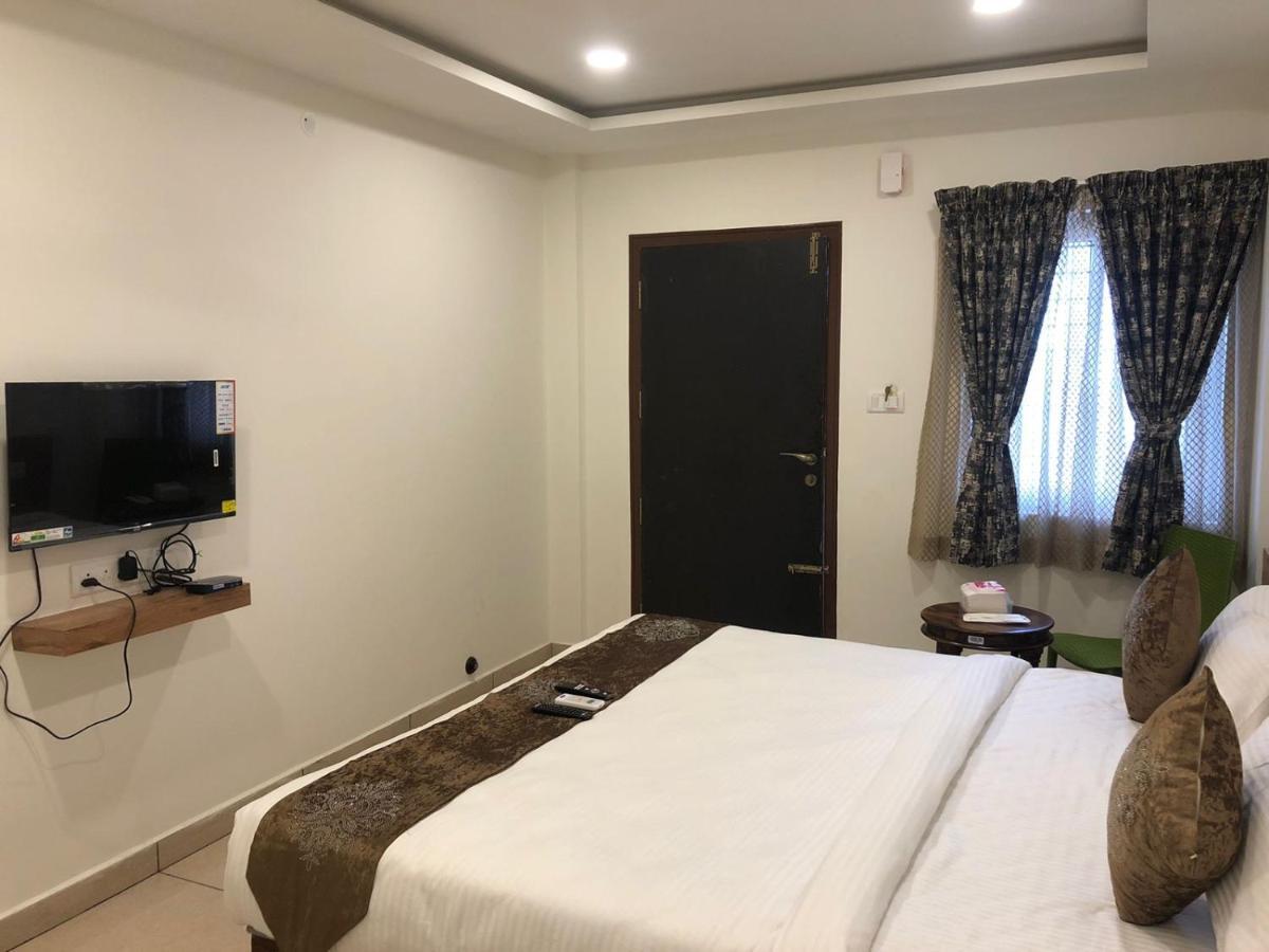 Hotel Amulya Regency Bengaluru Zewnętrze zdjęcie