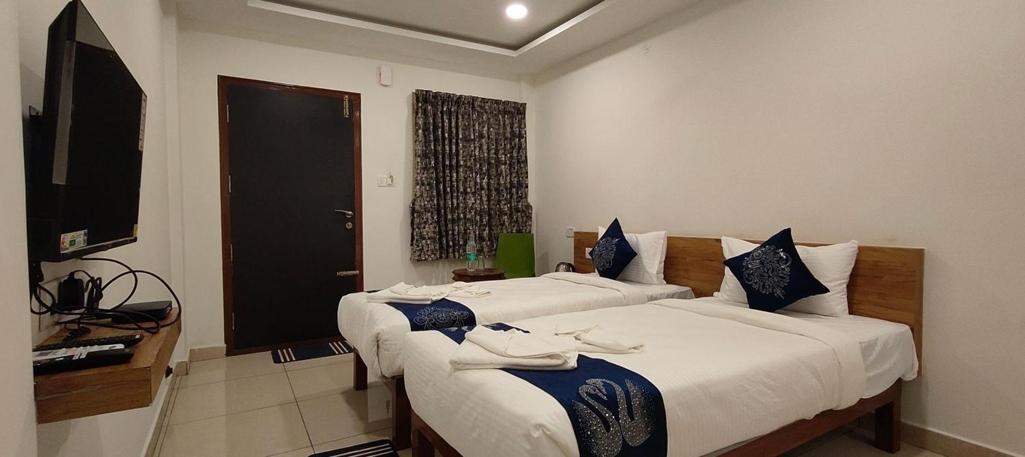 Hotel Amulya Regency Bayappanhalli Zewnętrze zdjęcie